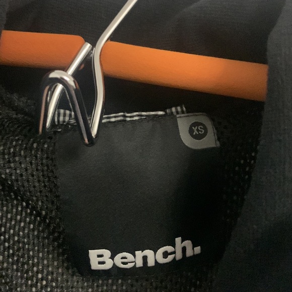 Bench Jacket - Picture 3 of 4